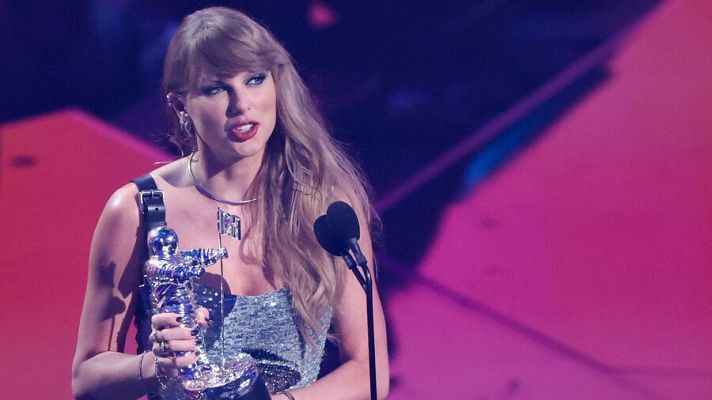Telediario 1 - Taylor Swift arrasa en los MTV Video Music Awards y manda su apoyo a Kamala Harris