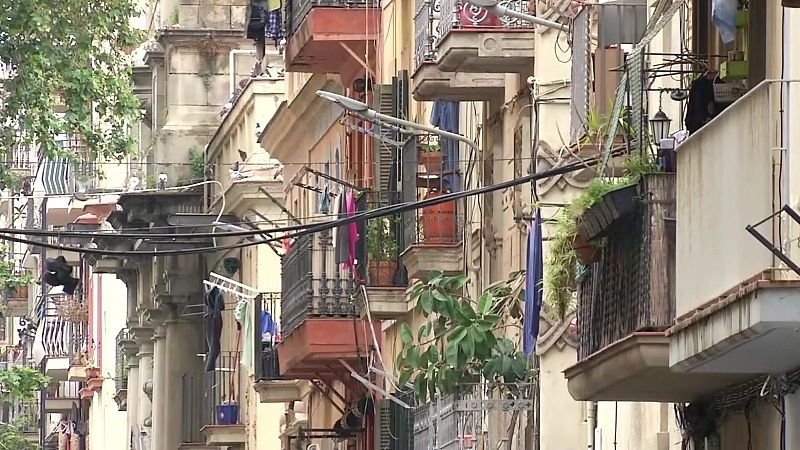 Escassetat de pisos nous i preus en augment a Catalunya - L'Informatiu | Veure