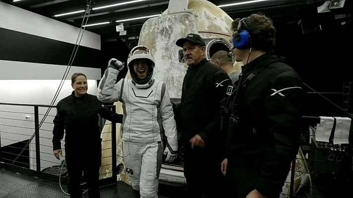 Telediario Fin de Semana - La histórica misión Polaris Dawn de SpaceX regresa a la Tierra