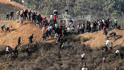 El gran despliegue policial evita la entrada de migrantes en Ceuta: "No se ha registrado ninguna entrada irregular"