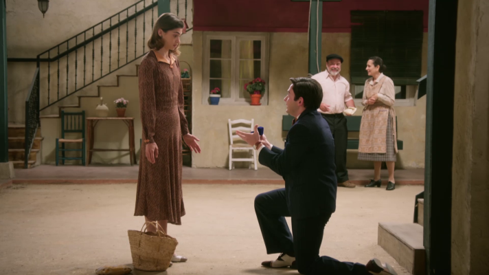 Salón de té La Moderna - Salvita le pide matrimonio a Marta