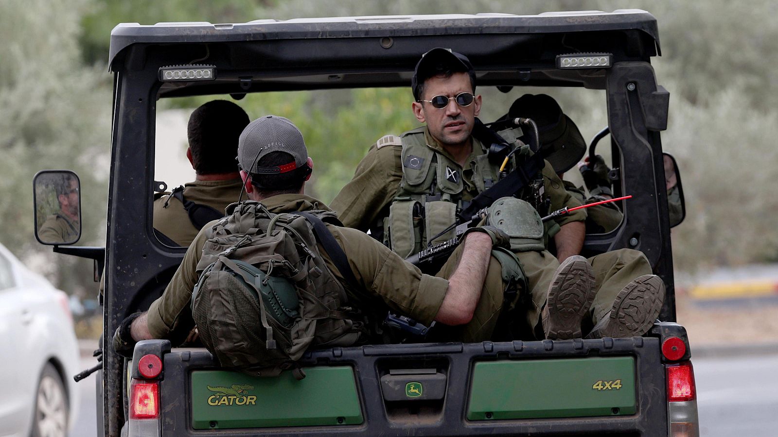 Israel envía más tropas al norte del país, a la frontera con Líbano | Ver