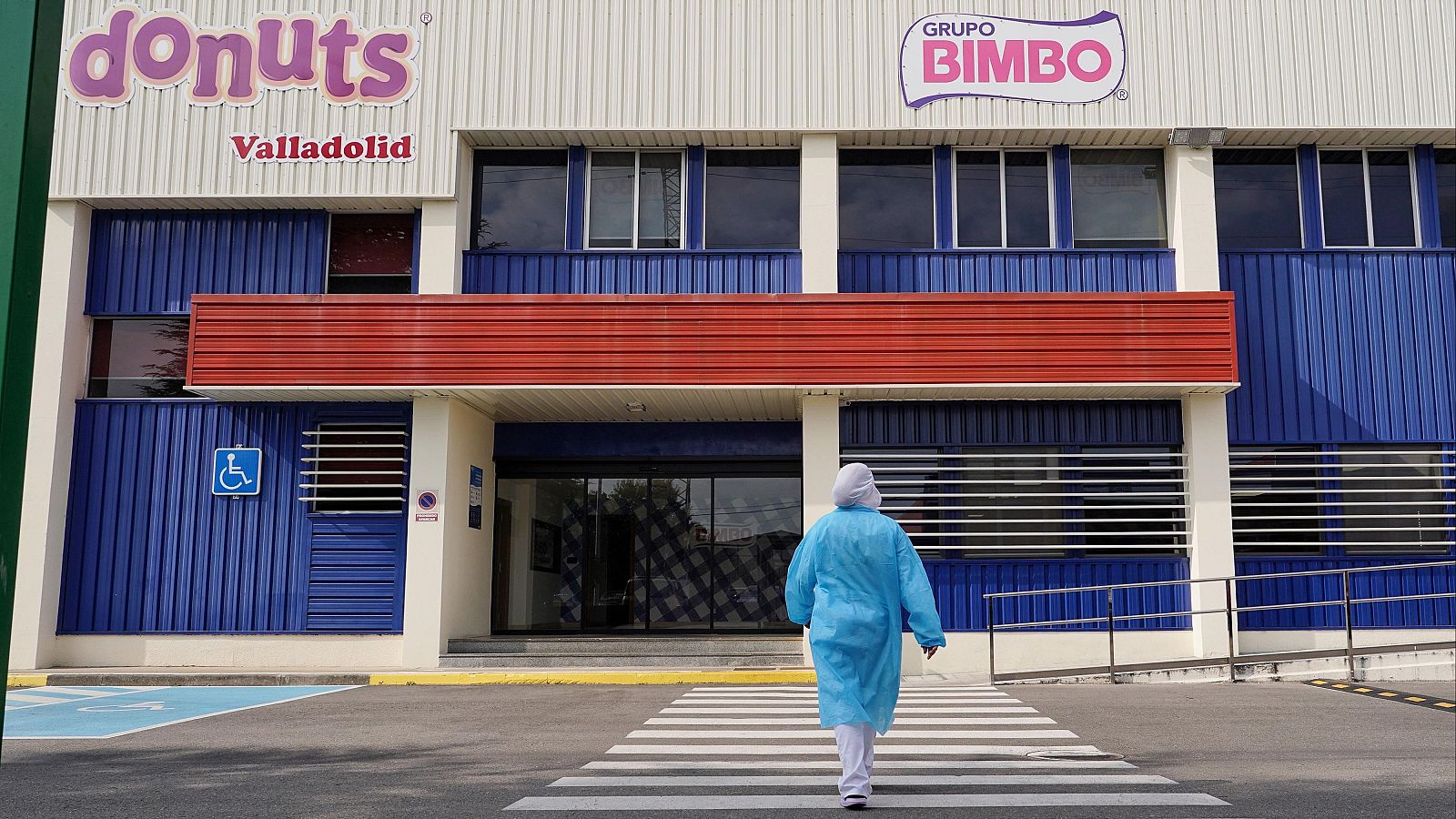 Bimbo anuncia el cierre de su planta en Valladolid - Informativo 24h | Ver