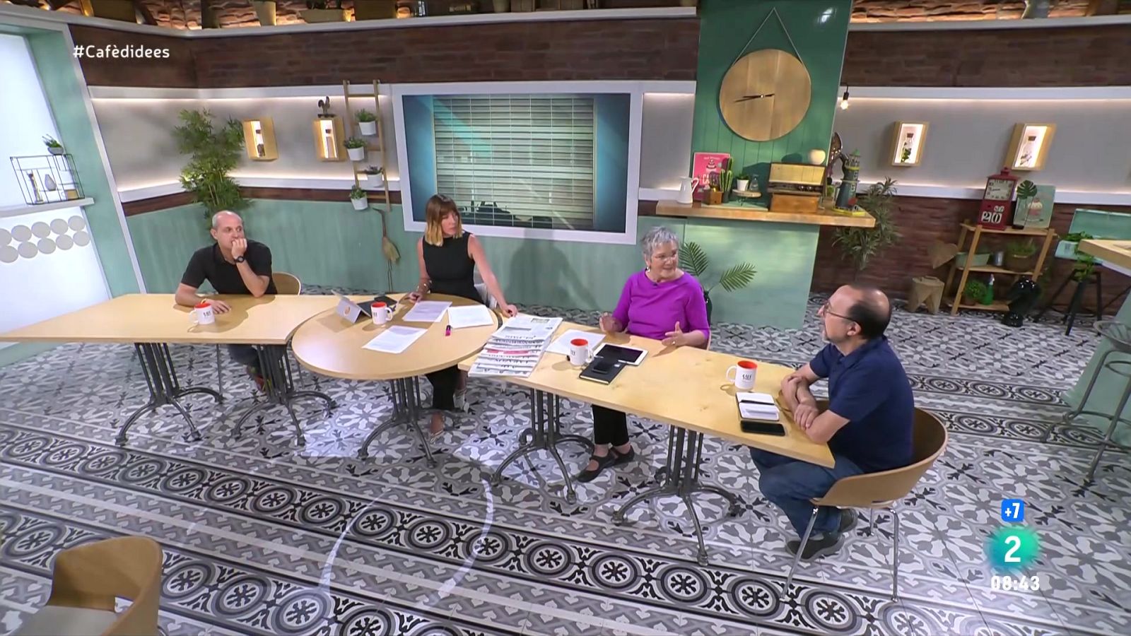 El periodista d'investigació presenta la docusèrie 'Cómo cazar a un monstruo'. Manel Lucas analitza el moment d'ERC. I Ada Parellada estrena secció