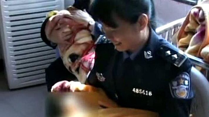 Telediario 1 - Secuestro de niños en China