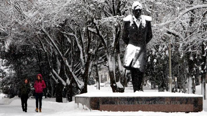 Telediario 1 - Al menos 123 personas mueren en Rusia por una ola de frío