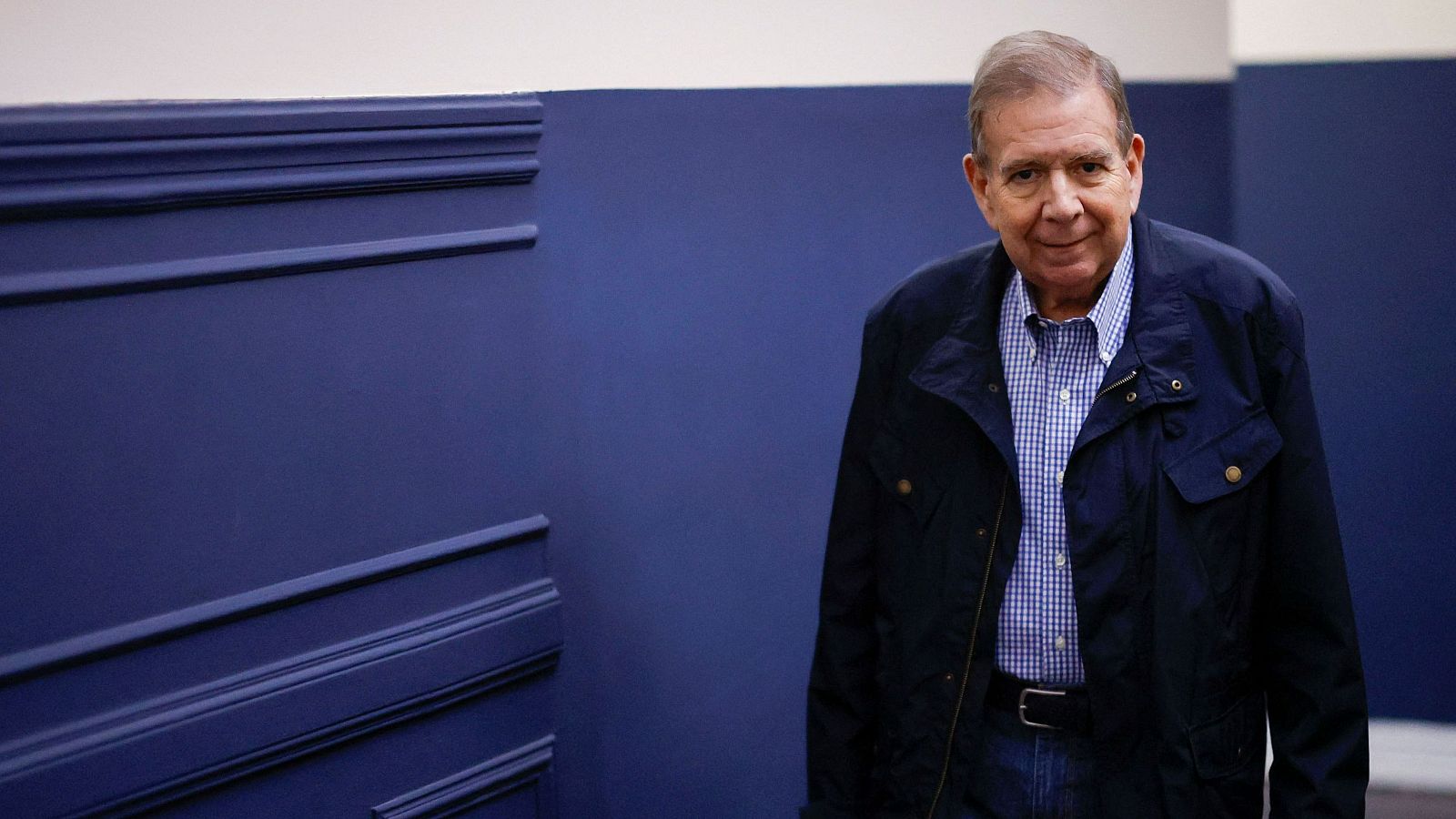 Edmundo González aclara que no recibió "coacciones" del Gobierno español | Ver