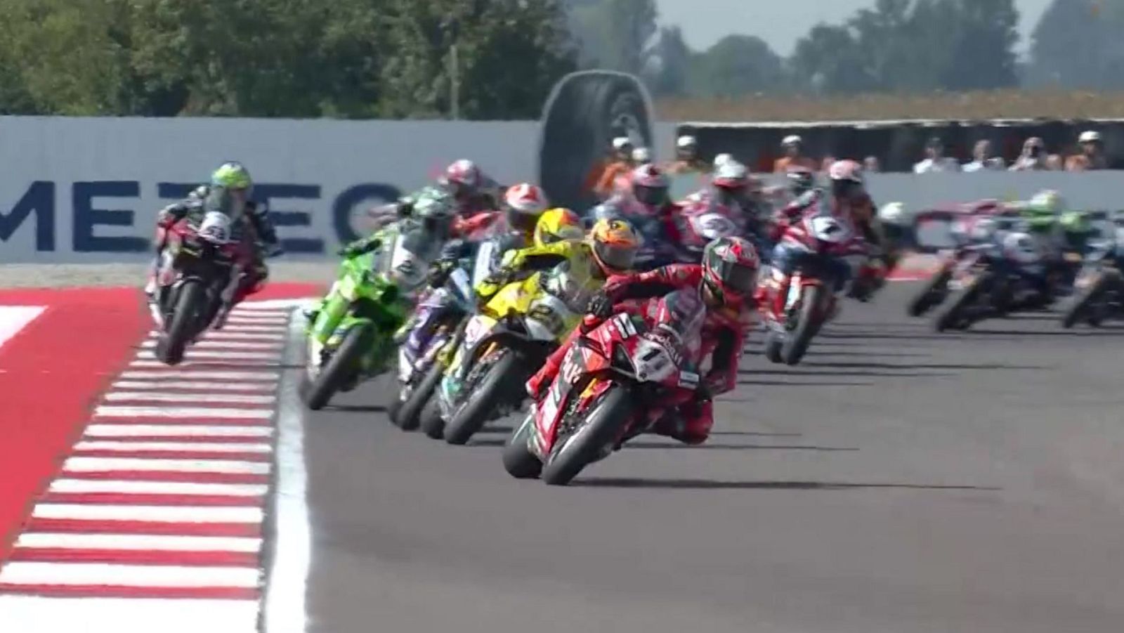 Superbike - Campeonato del Mundo Superbike. WSBK 1ª Carrera (Cremona) - ver ahora