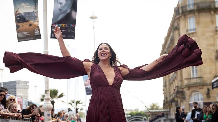 Telediario 2 - Karla Sofía Gascón interpreta a un narcotraficante que cambia de sexo en 'Emilia Pérez'