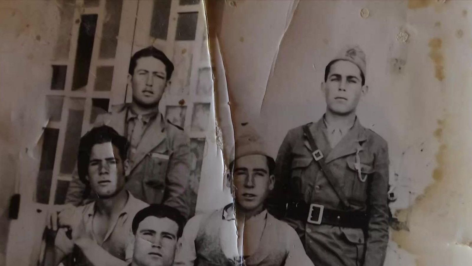 Luda Merino, la española que restaura fotografías hechas en campos de concentración nazis | Ver