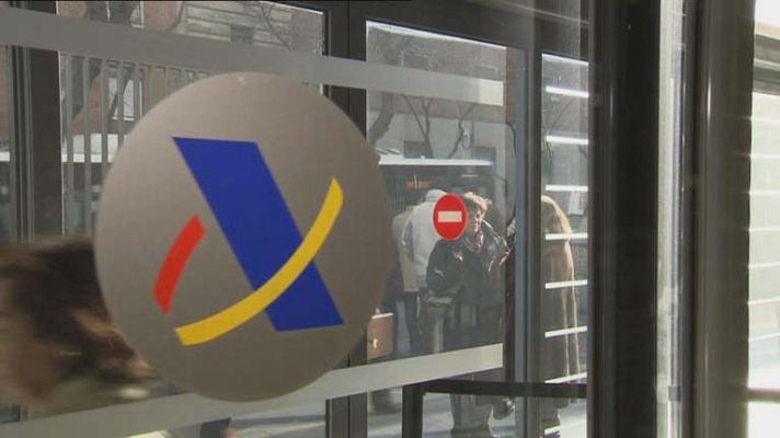 Telediario 1 - Todavía estamos a tiempo para ahorrar en la declaración de la renta del año próximo