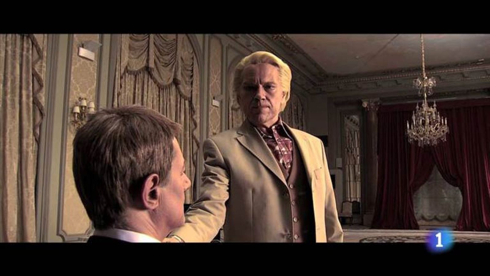 Especial Nochevieja 2012 - Hotel 13 estrellas 12 uvas - Santiago Segura es Javier Bardem en 'Skyfall' - ver vídeo