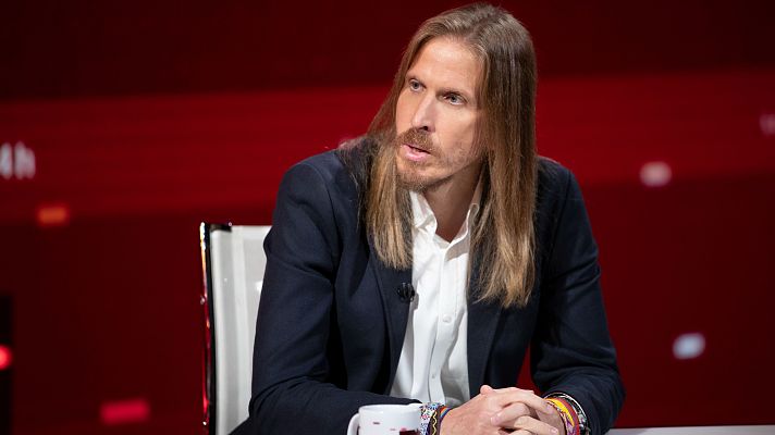 La noche en 24h - Pablo Fernández (Podemos) cree que "es un error del Gobierno atar la política internacional a la monarquía"