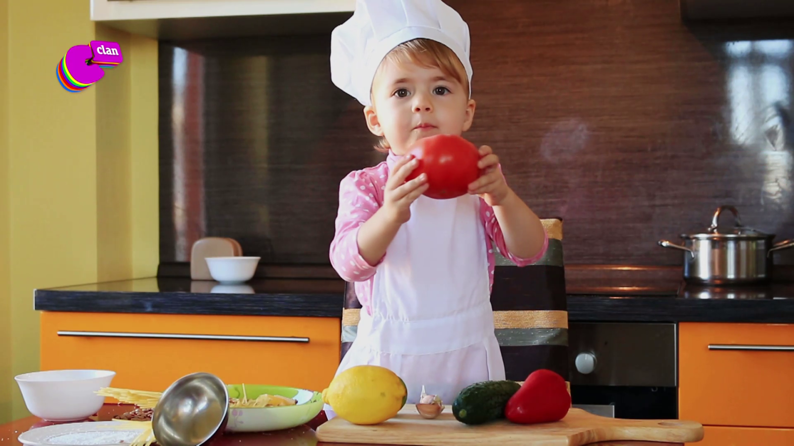 ¡Come mucha ensalada! - El mes de... | Ver