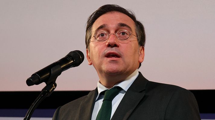 Informativo 24h - Albares se compromete a no "escatimar esfuerzos" para que los españoles detenidos en Venezuela queden en libertad