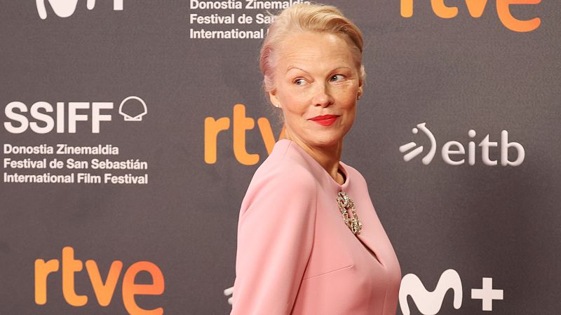 Pamela Anderson se reinventa como actriz de carcter - Telediario Fin de Semana | Ver