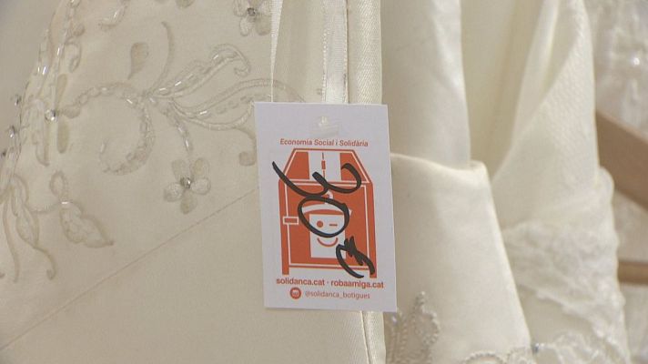 L'Informatiu - Vestits de núvia de segona mà a preus més econòmics