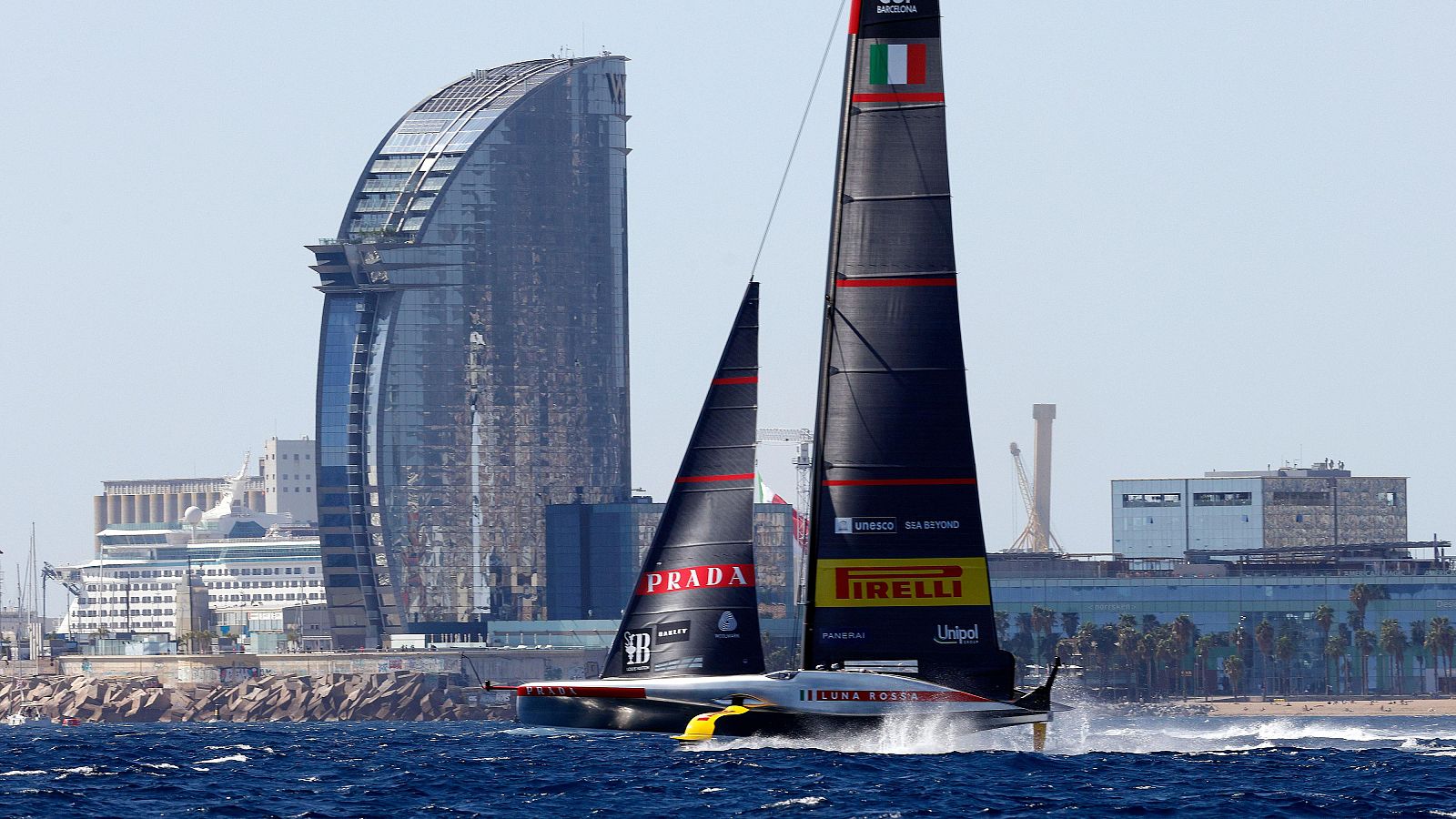 El Luna Rossa vuelve a igualar la final de la Copa Louis Vuitton | Ver