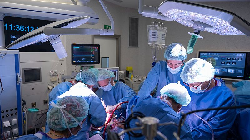 Primer trasplante de cara en el mundo con donación en corazón parado | Ver