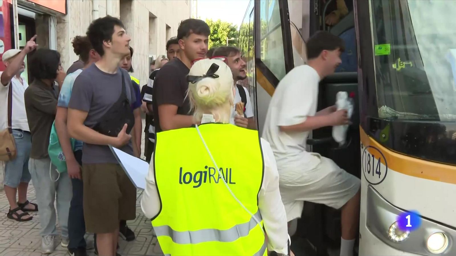 Resignació entre els usuaris de Rodalies a Tarragona pel tall - L'Informatiu | Veure