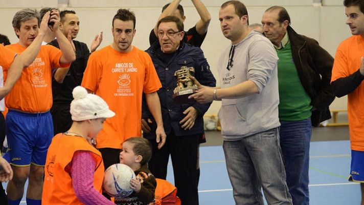 Telediario 1 - Fernando Alonso golea al cáncer