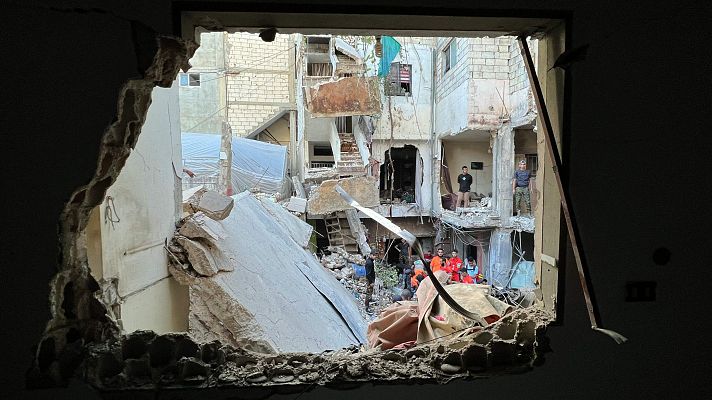 Telediario 2 - Los españoles en Líbano, a la espera de ser evacuados ante la escalada del conflicto