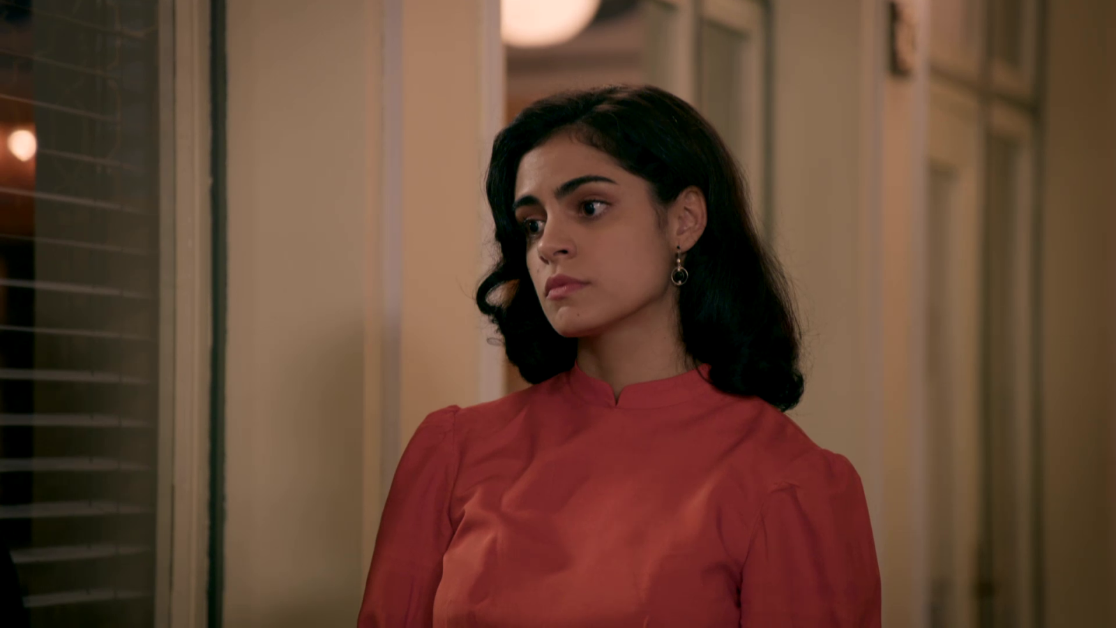 La tienda de Paula sufre una inundación - Salón de té La Moderna | Ver