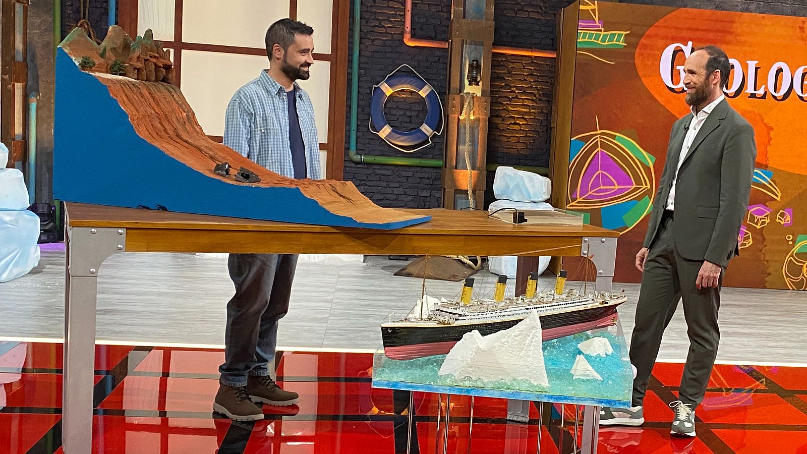 El Titanic y el fondo marino. Geología con Nahúm Méndez - Órbita Laika | Ver