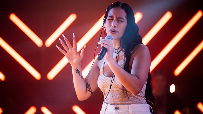 Feat - "Talking to the moon & Plegarias" Mash up - Cande DZ