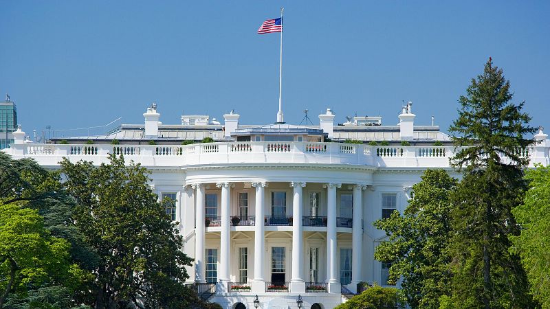 Diario de campaña, día 1: descubriendo la Casa Blanca - La noche en 24h | Ver