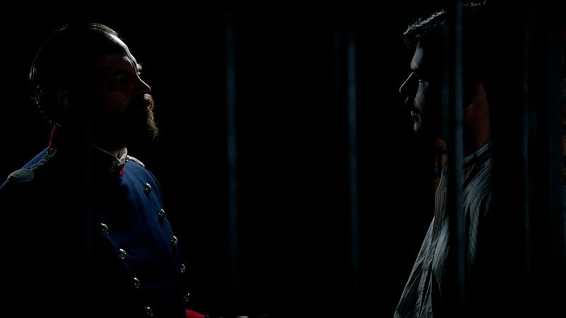 La Promesa: Burdina interroga a Manuel - La promesa | Ver