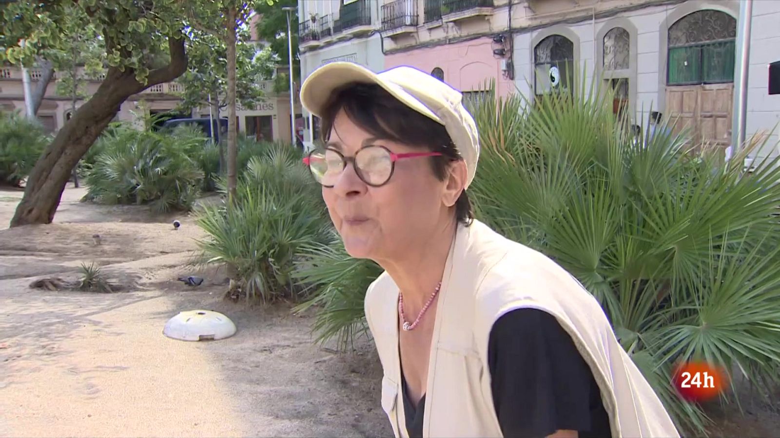 Campanya de sensibilització a Barcelona sobre la tinença responsable de gossos - L'Informatiu | Veure