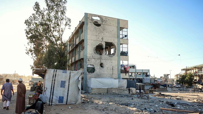 Telediario 2 - Cronología de un año de guerra en Gaza: 42.000 muertos y millones de desplazados