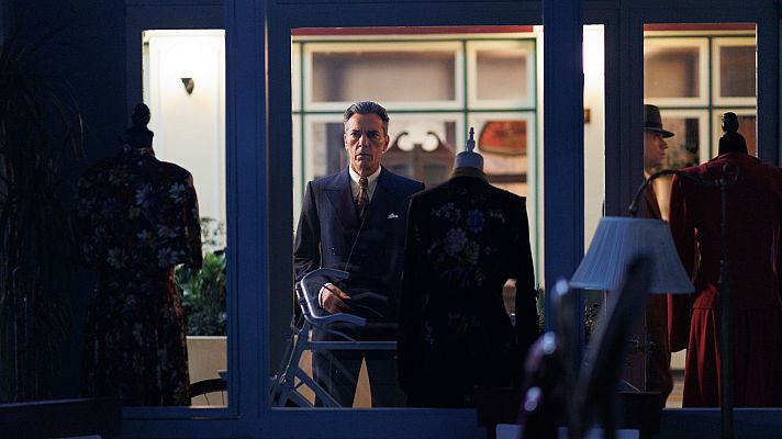 Salón de té La Moderna - Emiliano descubre el secreto de su hija