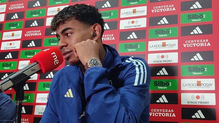 Fútbol - Lamine Yamal, en RNE: "Flick nos da mucha confianza a todos"