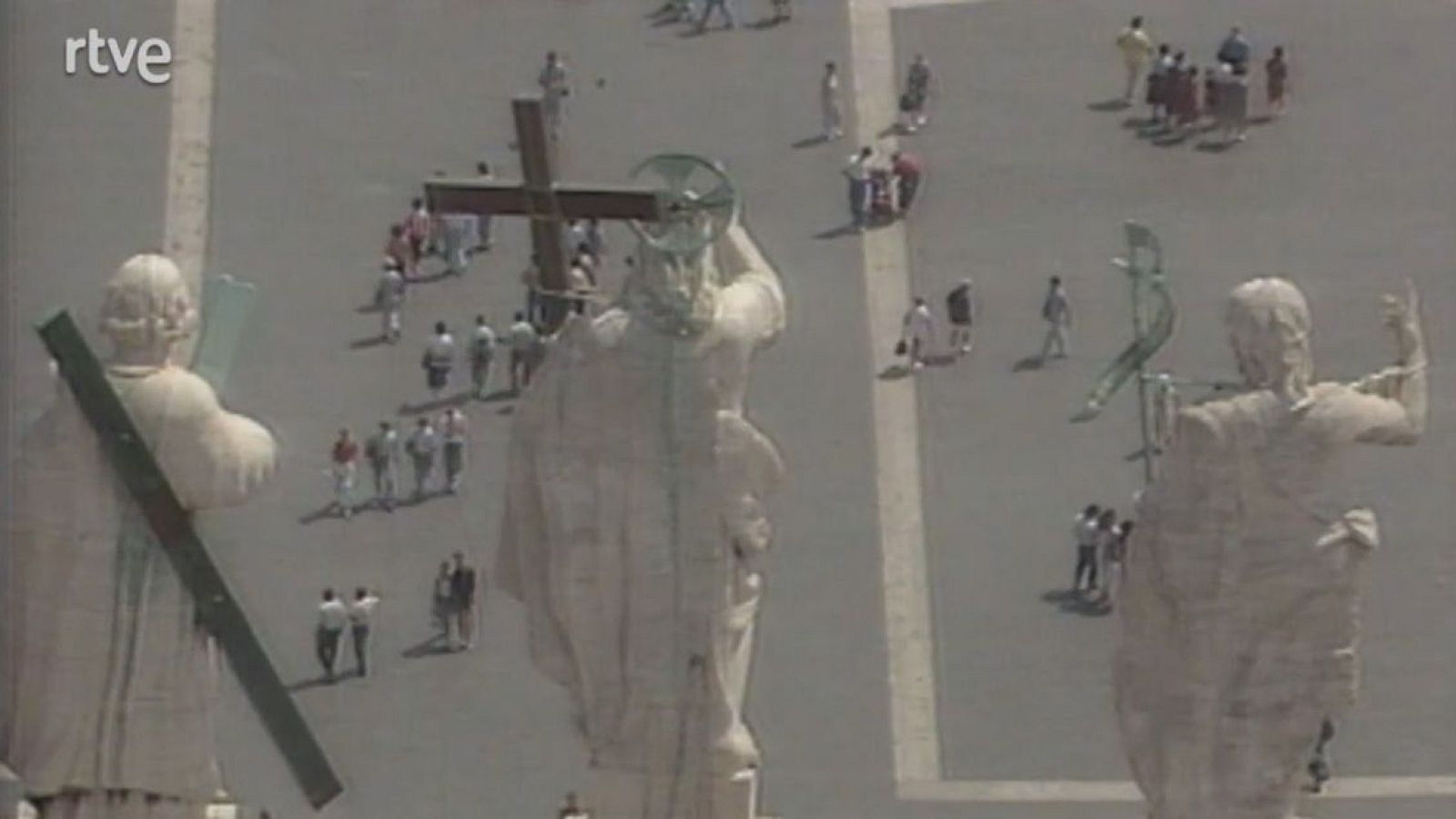 Tribunal popular - La política exterior del Vaticano - Tribunal popular | Ver