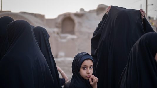 La nueva Ley del Hiyab se debate en la Asamblea Isl�mica de Ir�n