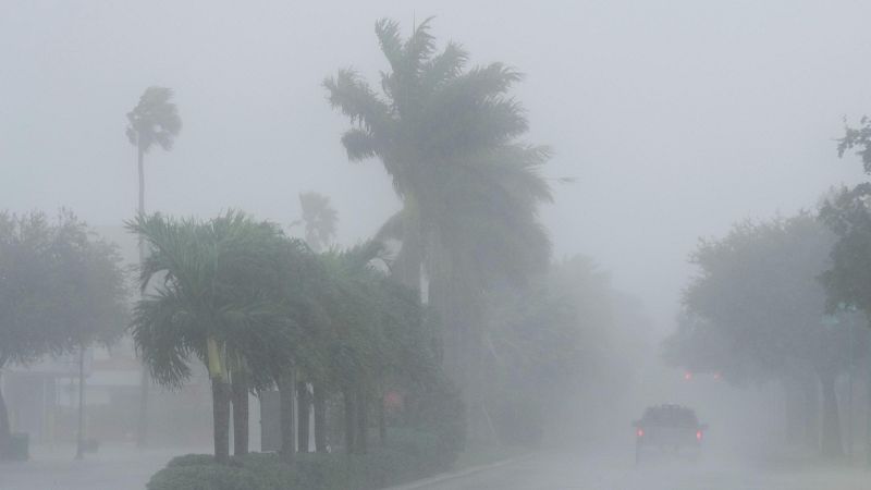 Estudiantes españoles se preparan para la llegada de Milton - Informativo 24h | Ver