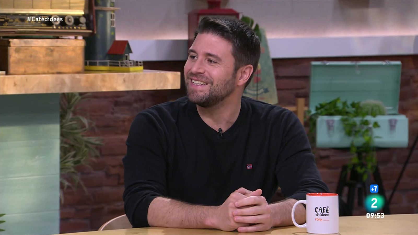 Carles Torrens ens presenta 'Apocalipsis Z: El principio del fin' - Cafè d'idees | Veure