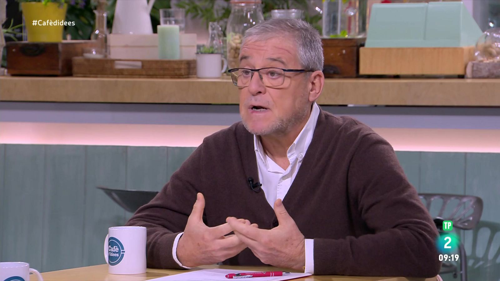 La cambra de la propietat de Barcelona: "Molts propietaris estan venent" - Cafè d'idees | Veure