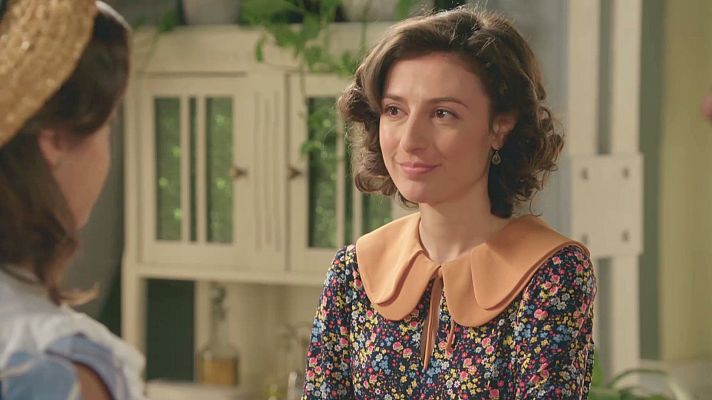 Salón de té La Moderna - Inés se desahoga con Marta sobre Laurita