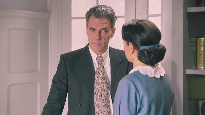 Salón de té La Moderna - Emiliano tiene un plan para acabar con la relación de Paula