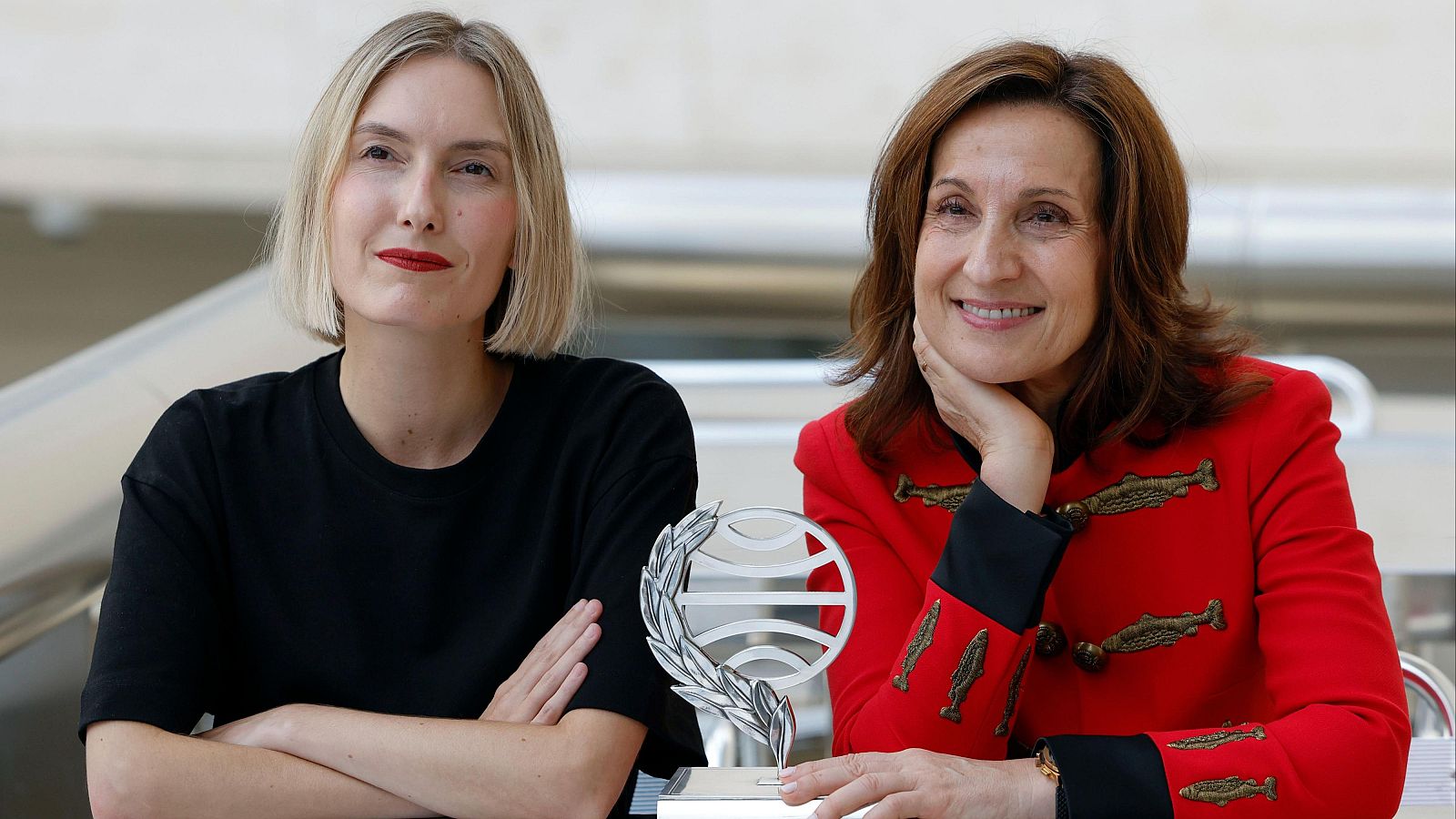 Paloma Sánchez-Garnica gana el Premio Planeta 2024 con 'Victoria' | Ver