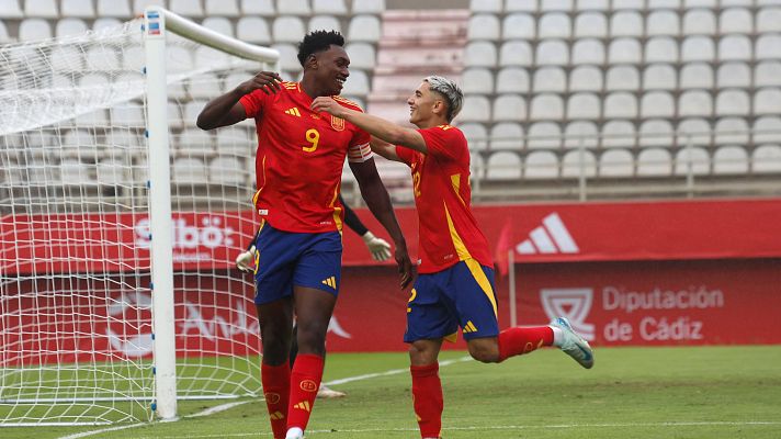  - Samu Omorodion se somete al cuestionario de RTVE y da siete nombres claves que le han marcado