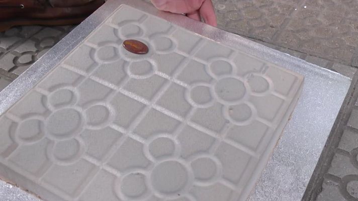 Aquí la Tierra - Baldosa en Bilbao