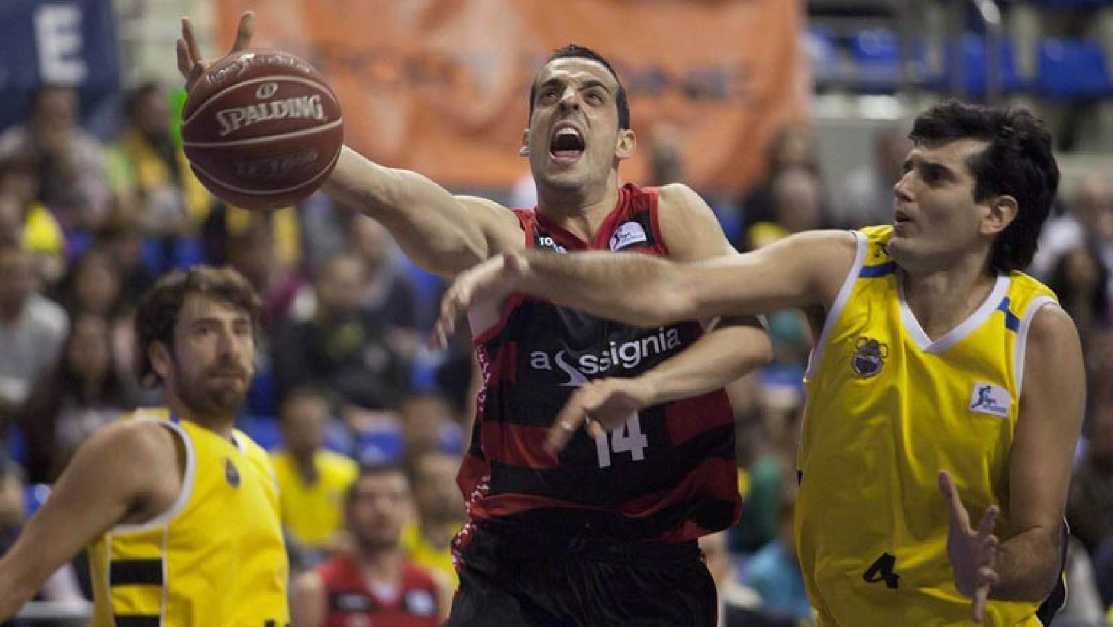 CB Canarias 81-78 Assignia Manresa - Baloncesto en RTVE | Ver