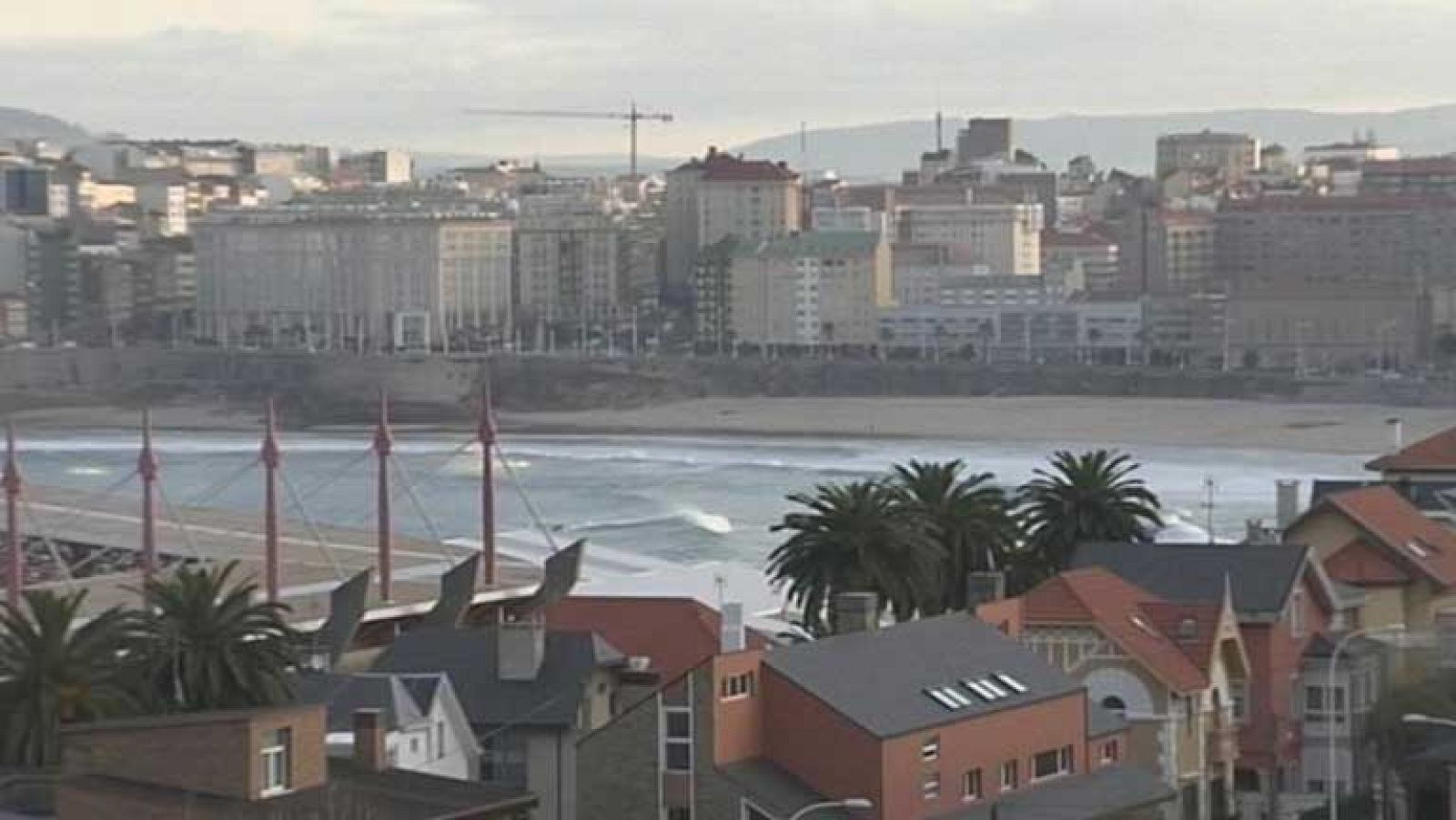 Viento fuerte en Galicia y Asturias, y heladas en el Pirineo catalán