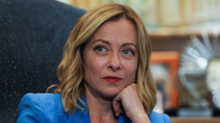 Telediario 2 - Dudas en Italia con el decreto del Gobierno para salvar su plan de deportación de migrantes