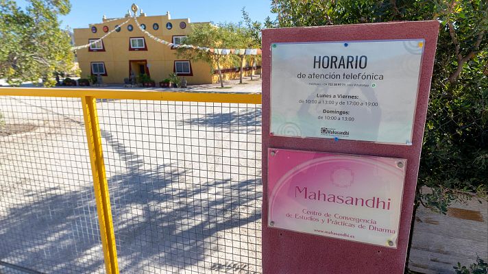 Telediario 1 - Declara el líder de una secta que suministraba mercurio a sus adeptos