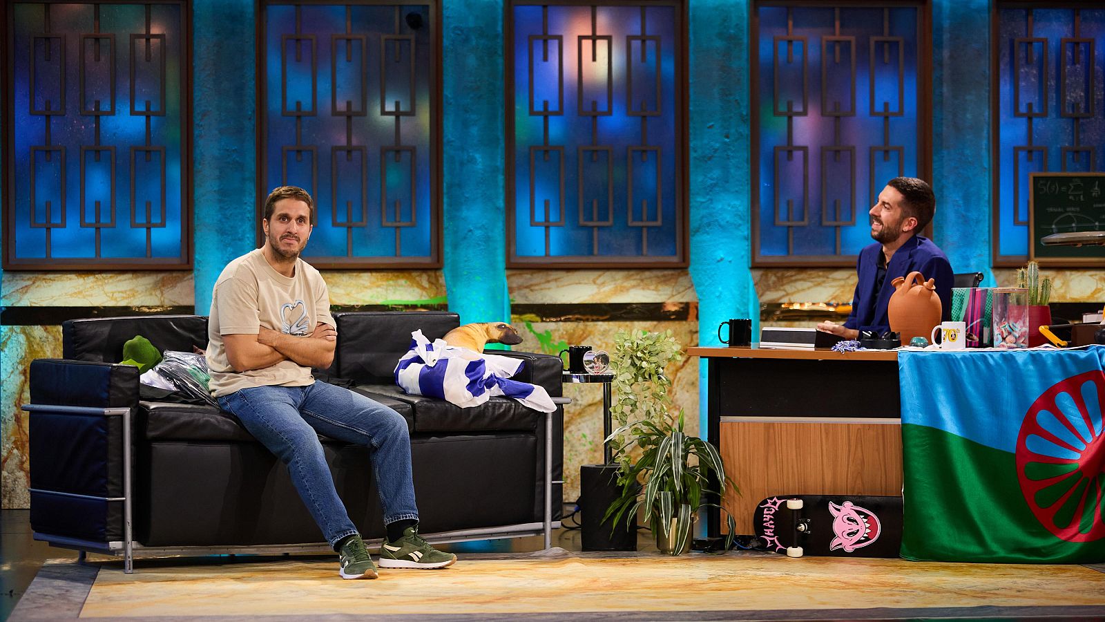 La Revuelta | Pablo Ibarburu quiere anunciar cosas 23/10/2024 - La Revuelta | Ver